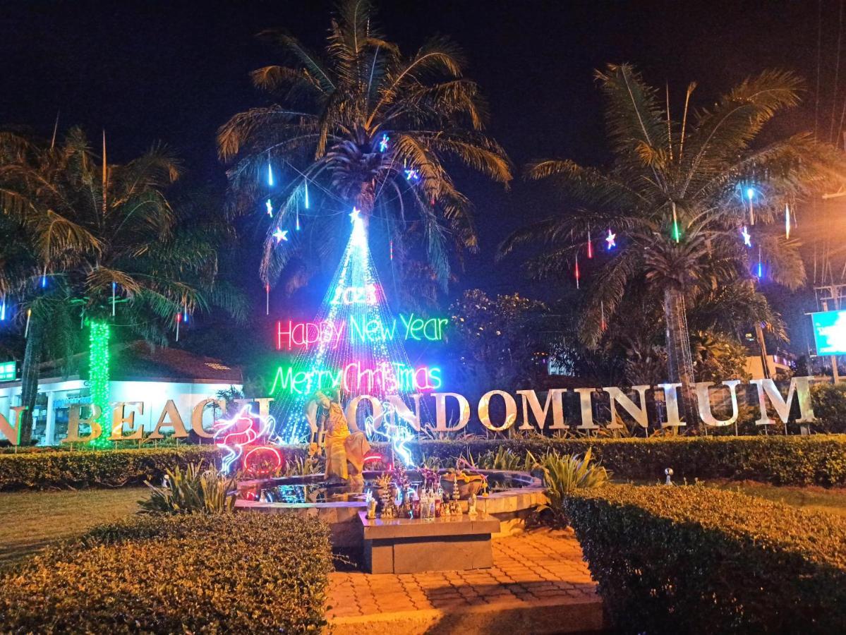 Sea View Beachfront Condos Pattaya Praia de Jomtien Exterior foto